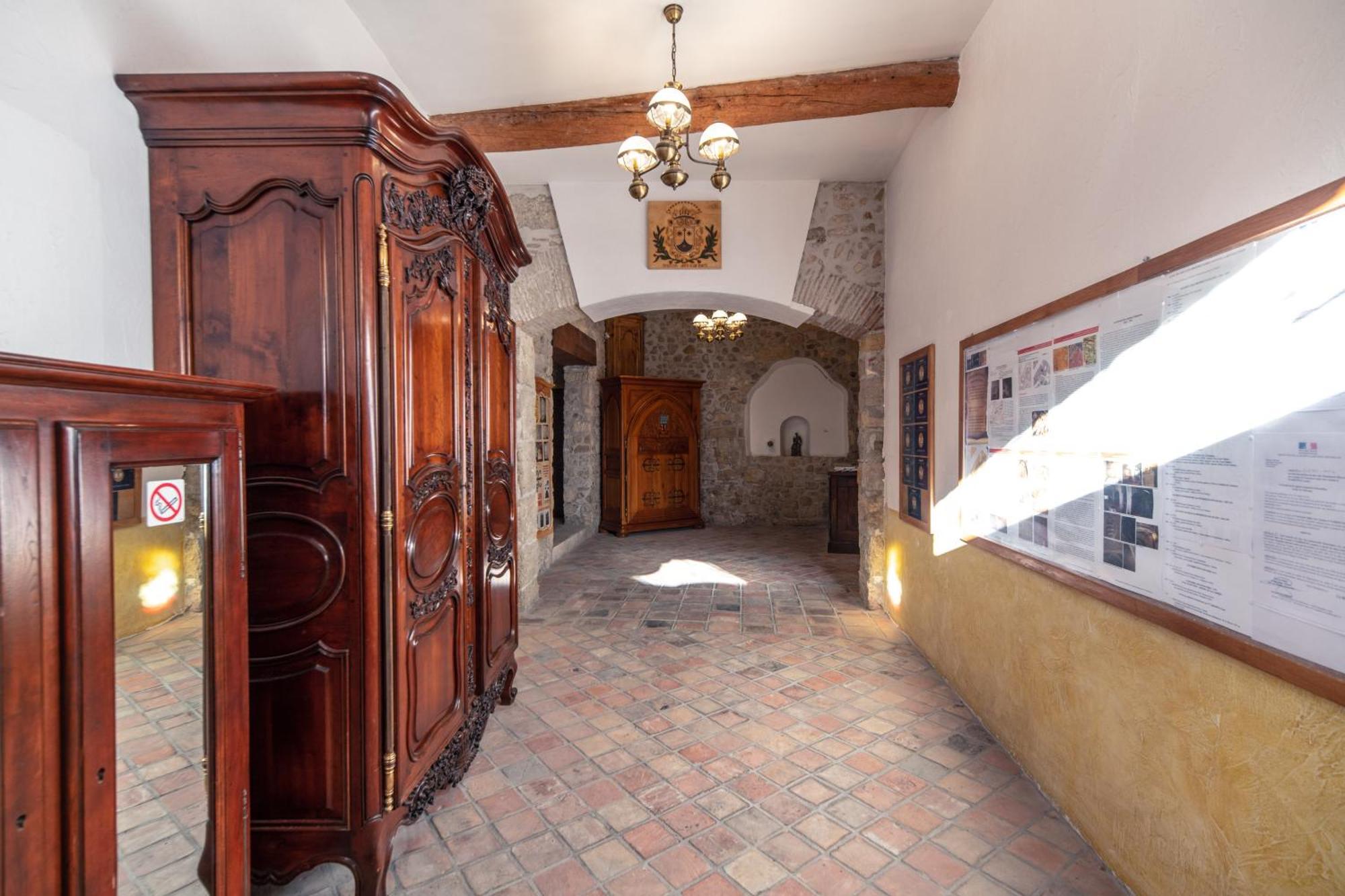 Suite A Mezzanine Dans L'Eglise Du Couvent Narbona Exterior foto